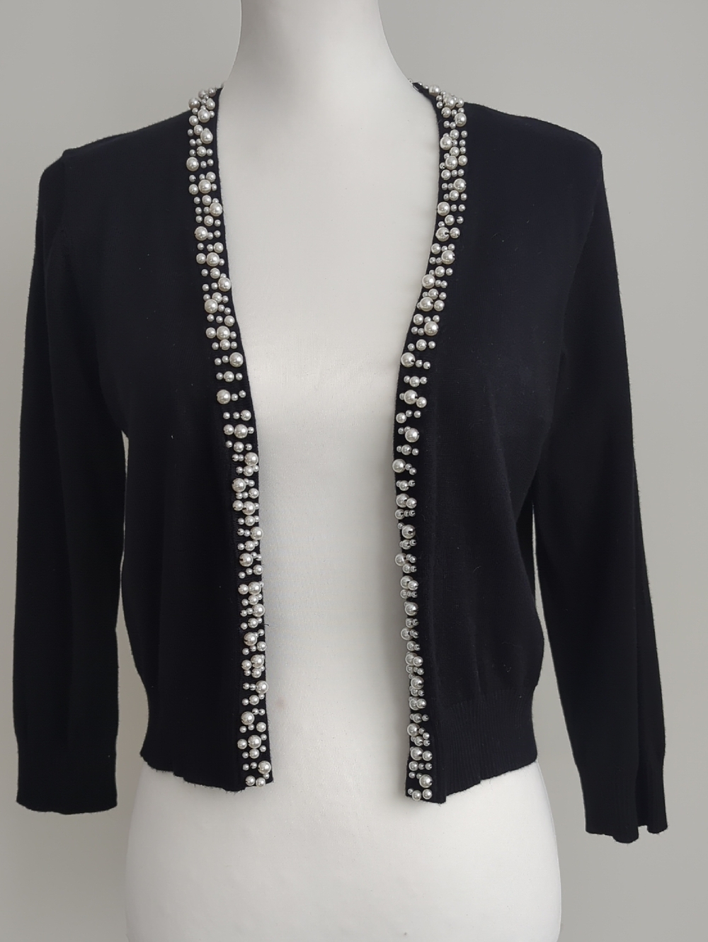 Ronni Nicole Black Cropped Pearl Trim Cardigan Shrug Bolero Elegant MEDIUM